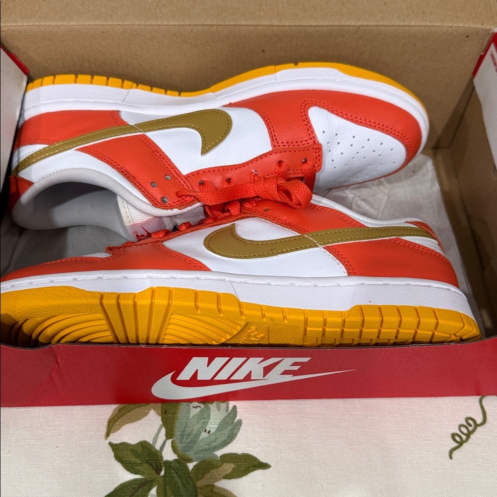 Nike Dunk Low University Gold (Women's)